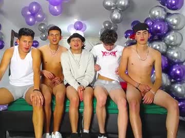 See Benz_boys online Now @ slutout.com