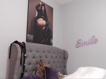 See Curvymodelmilf online Now @ slutout.com