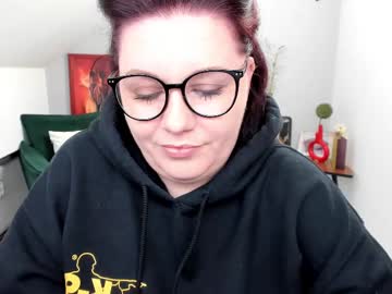 See Jessicabluee online Now @ slutout.com